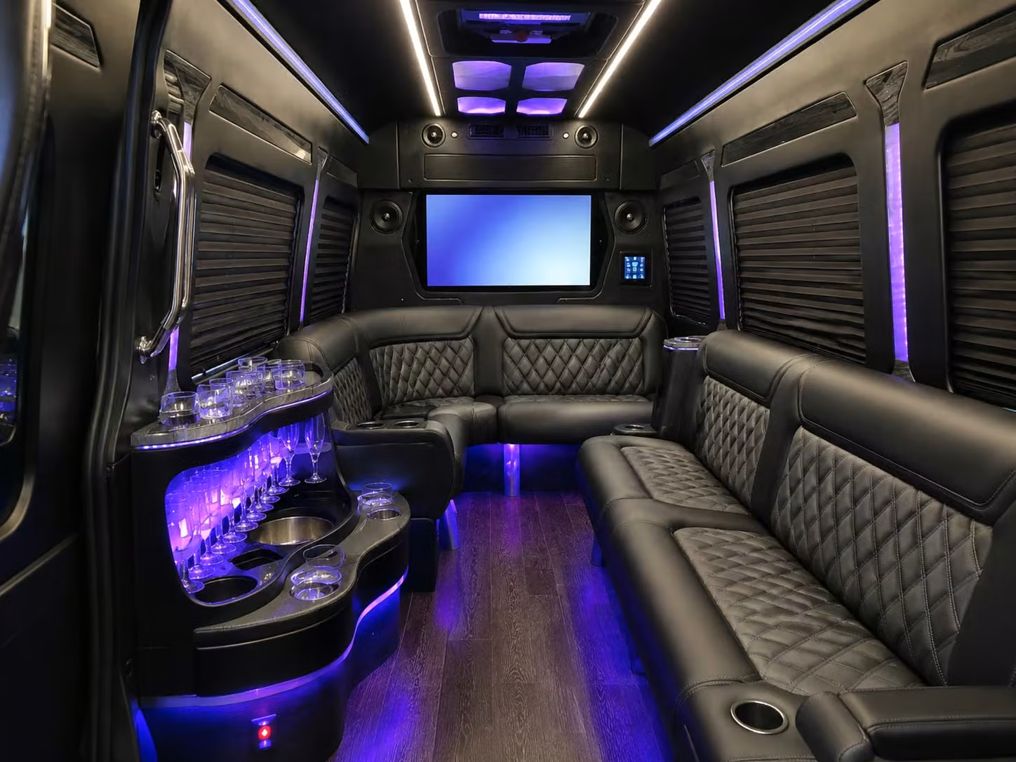 corporate group airport transfers in the twin cities