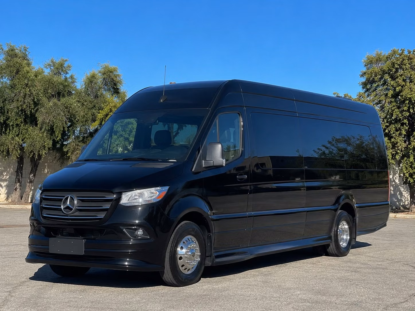 transportation serving minneapolis and nearby cities