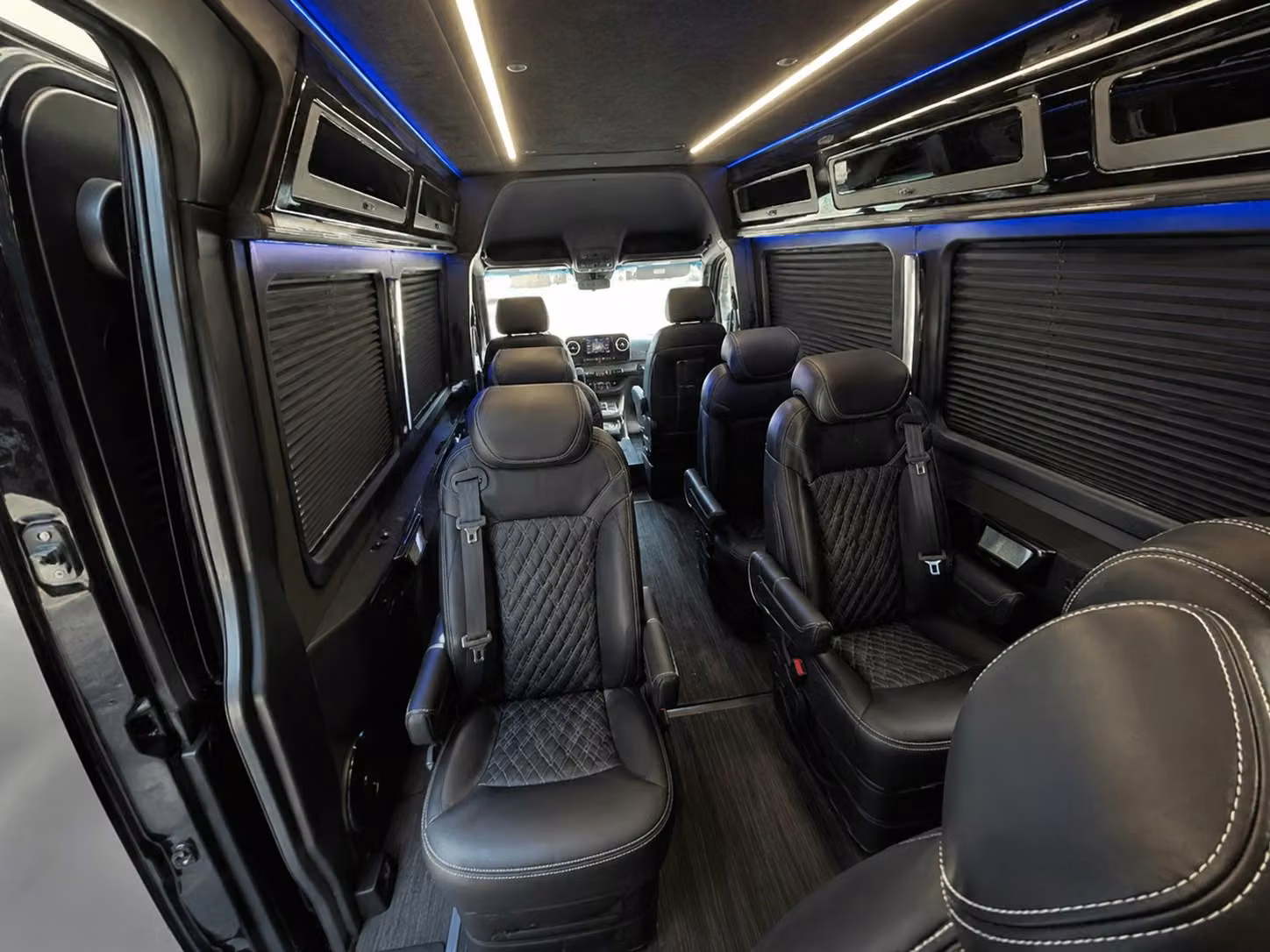 wedding bus rentals in minneapolis