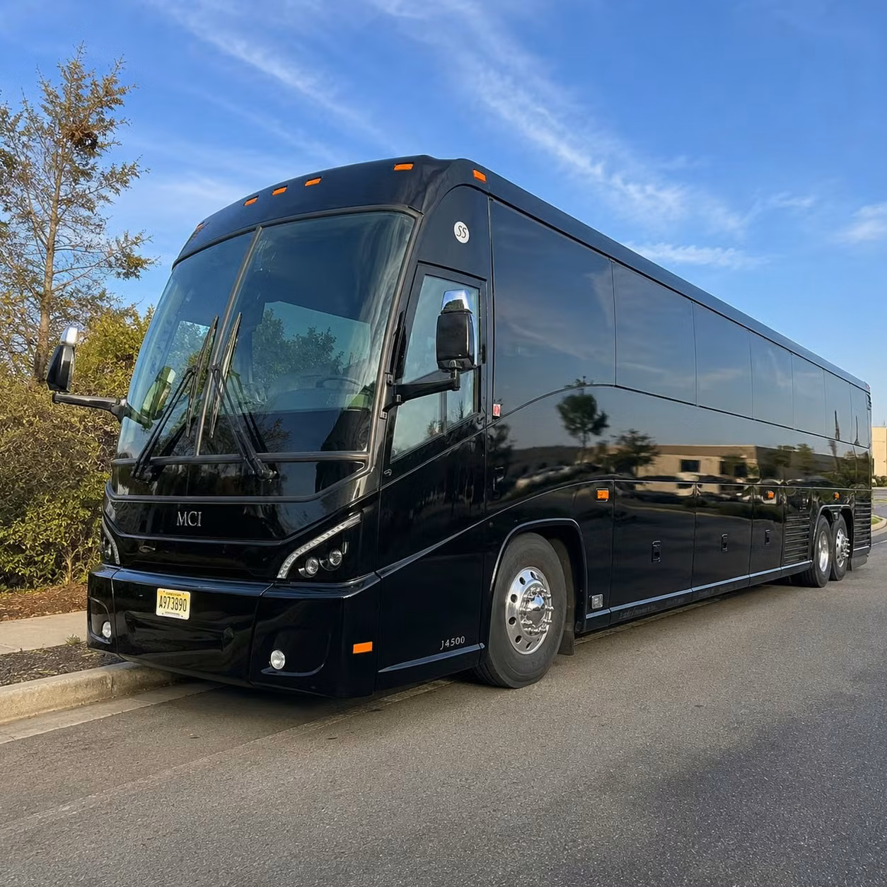 with minneapoliscoachbusservice com you can find dod compliant and veteran friendly charter bus options in minneapolis